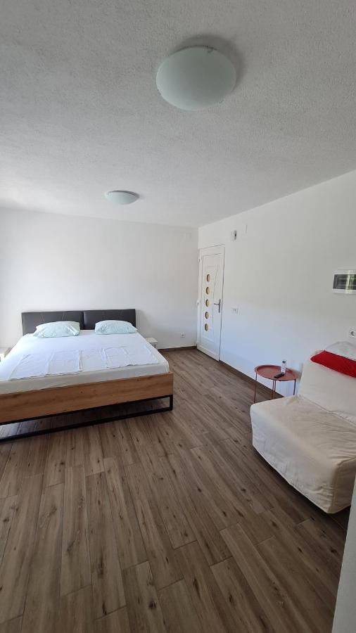 Apartmani Mlinar - studio apartment Grebaštica Esterno foto