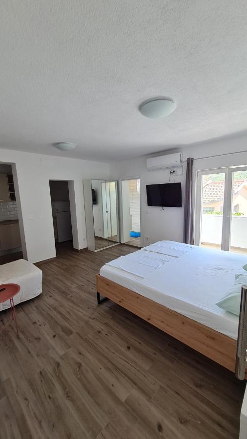 Apartmani Mlinar - studio apartment Grebaštica Esterno foto