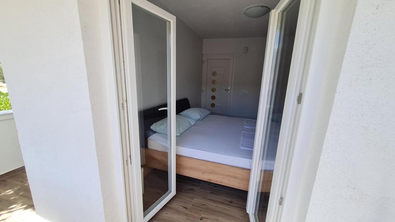 Apartmani Mlinar - studio apartment Grebaštica Esterno foto